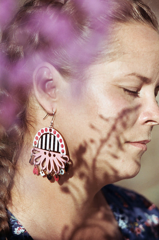 Lilja Earrings