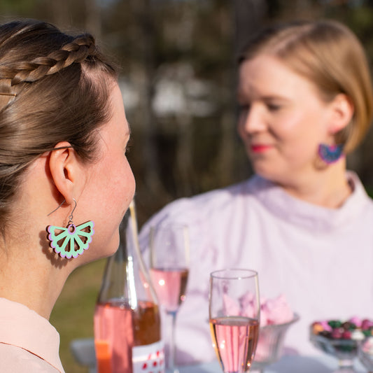 Tuhatkauno Earrings