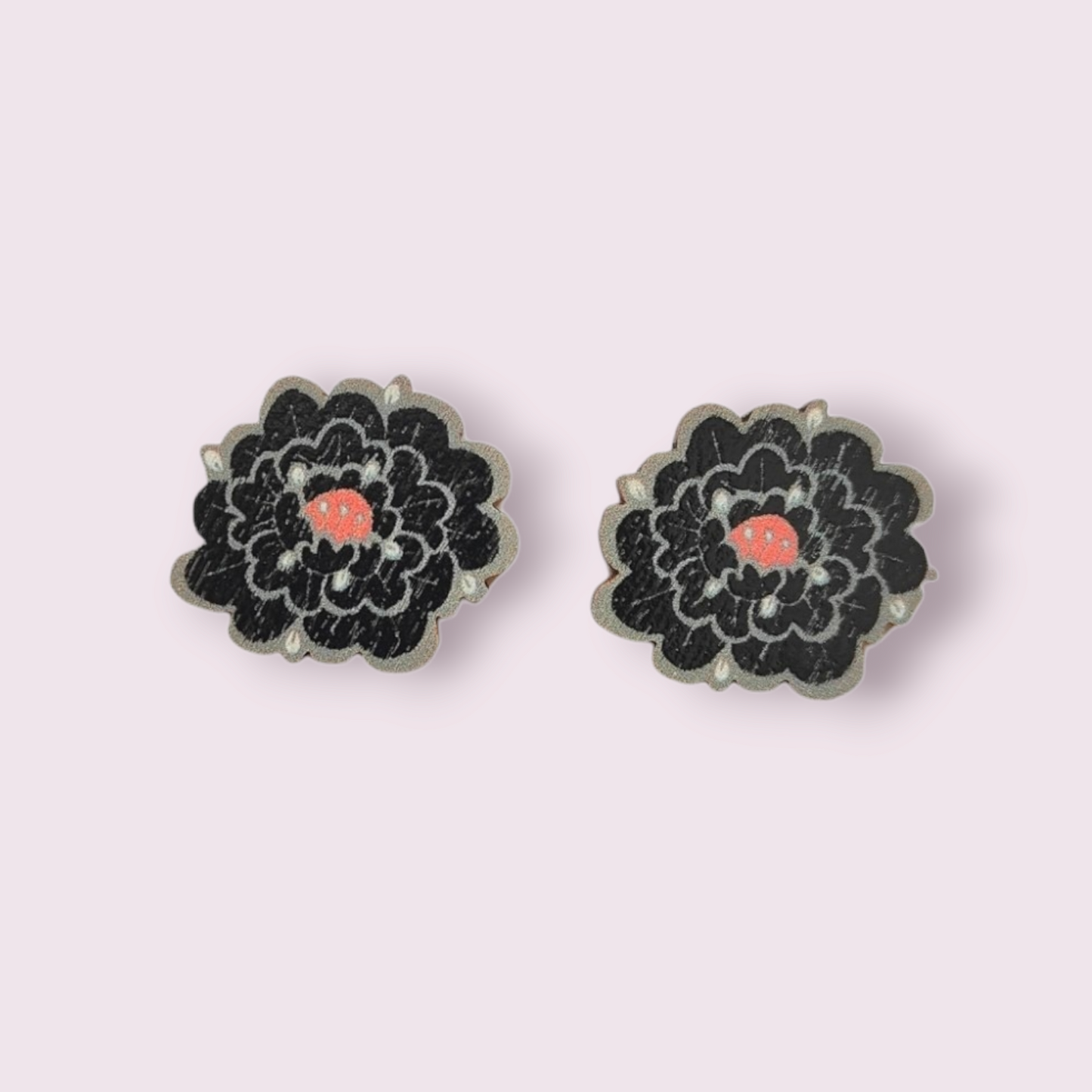 Pioni Mini Earrings