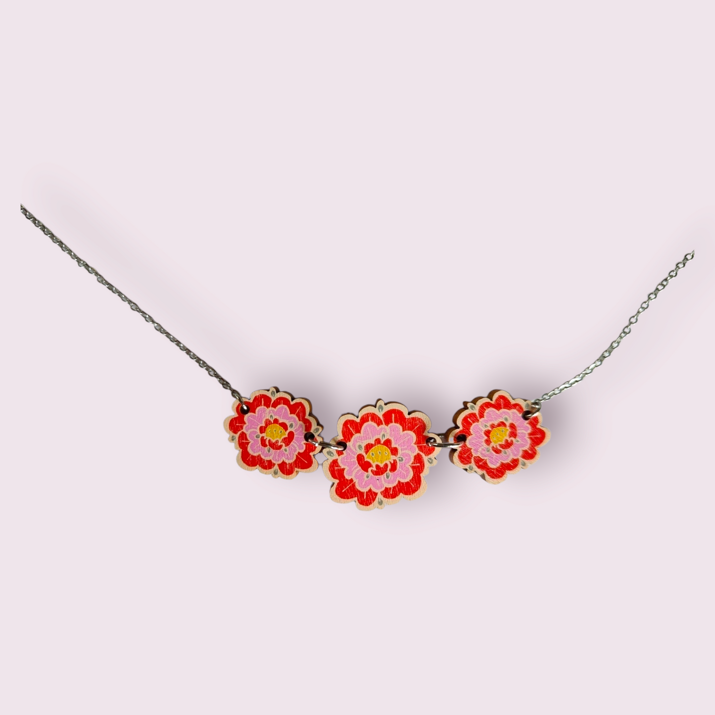 Pioni Necklace