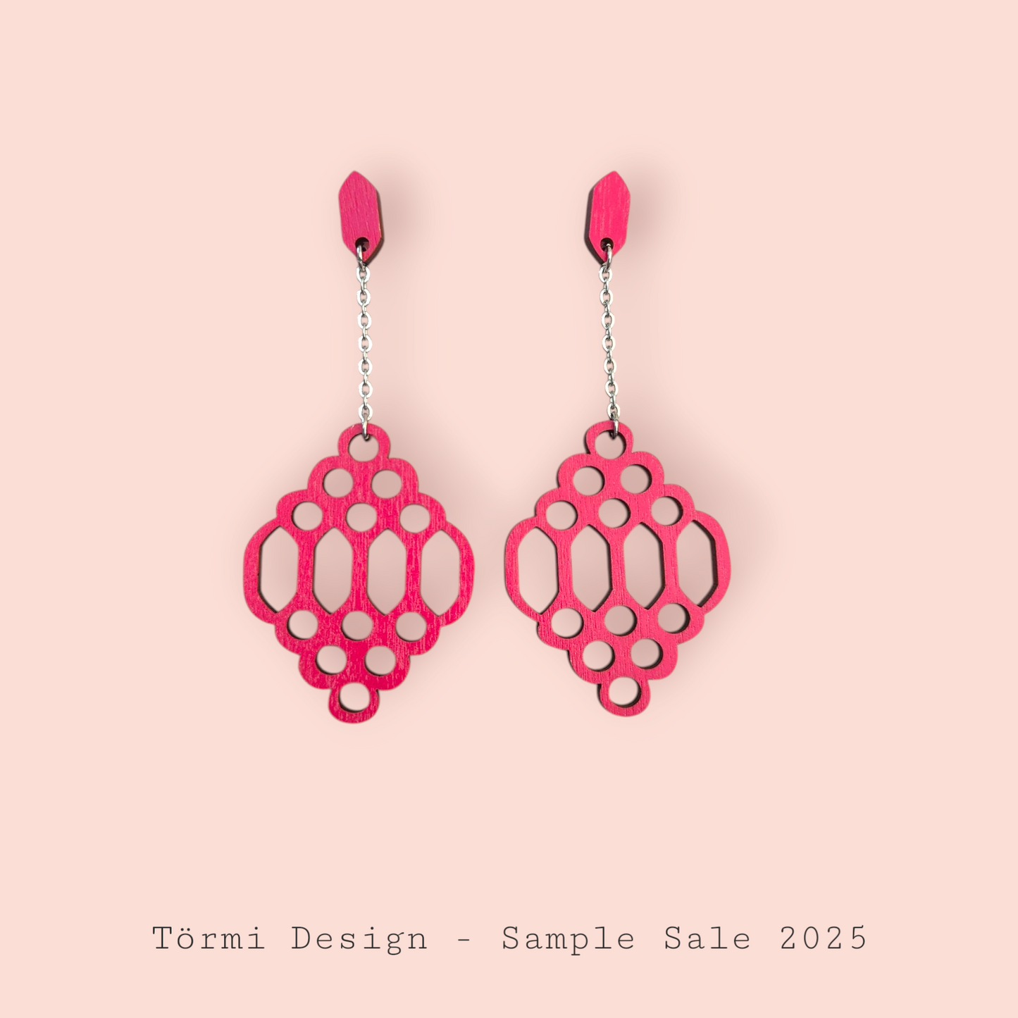 Kenno Earrings Fuchsia