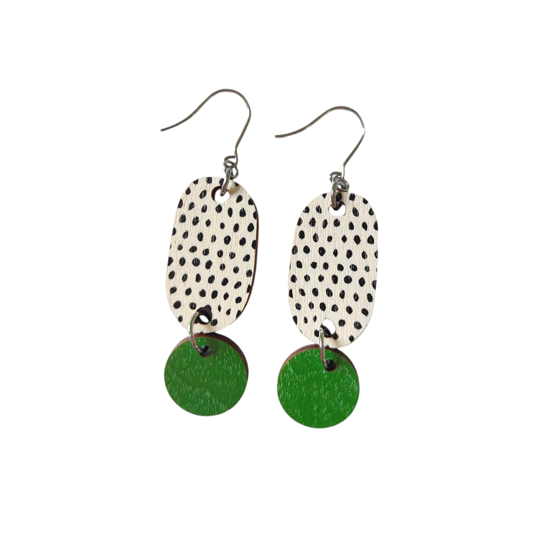 Leikki Earrings White
