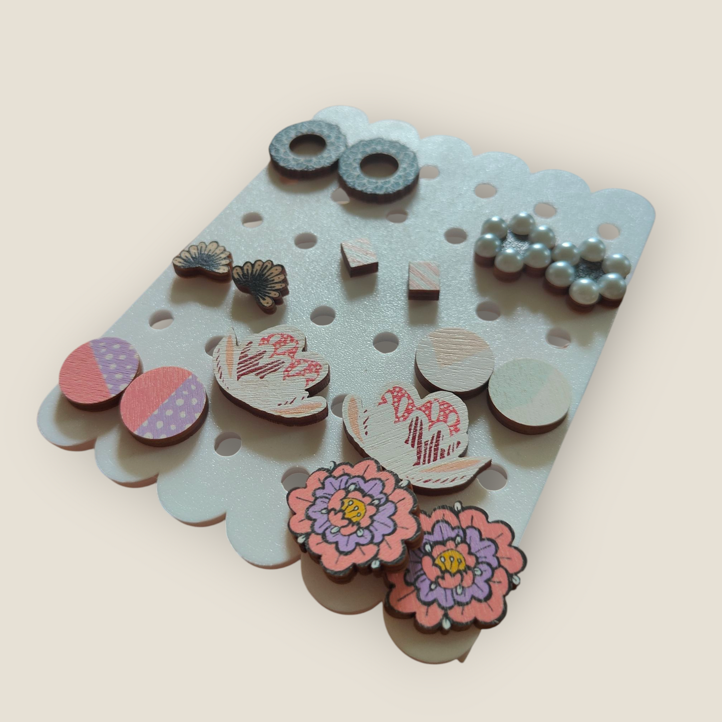 Hattara Stud Earring Stand