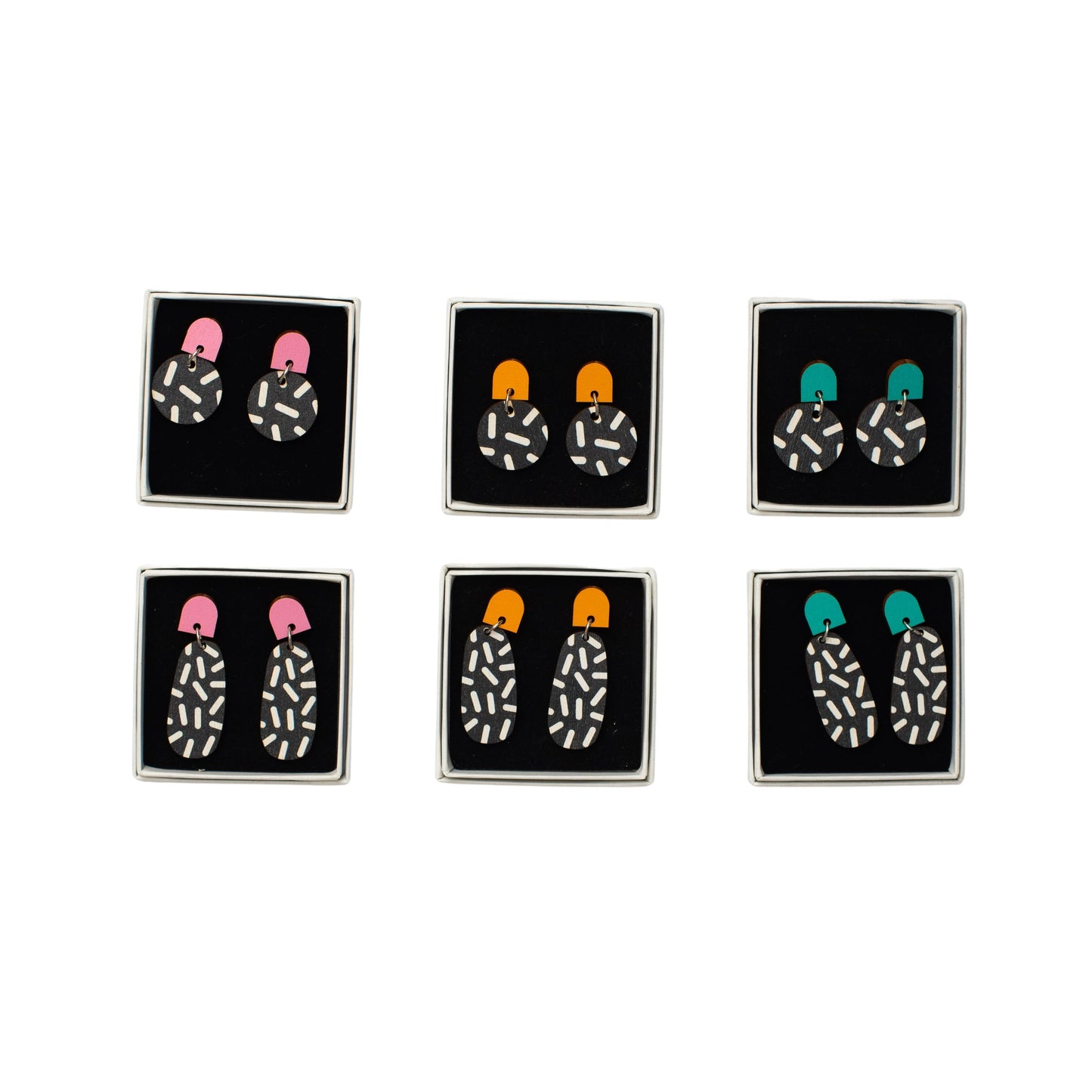 Neilikka Earrings