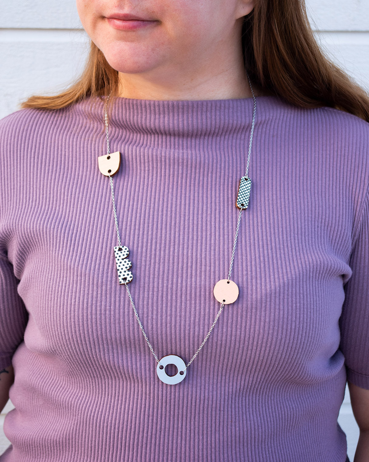 Horisontti Necklace Peach/Light Blue