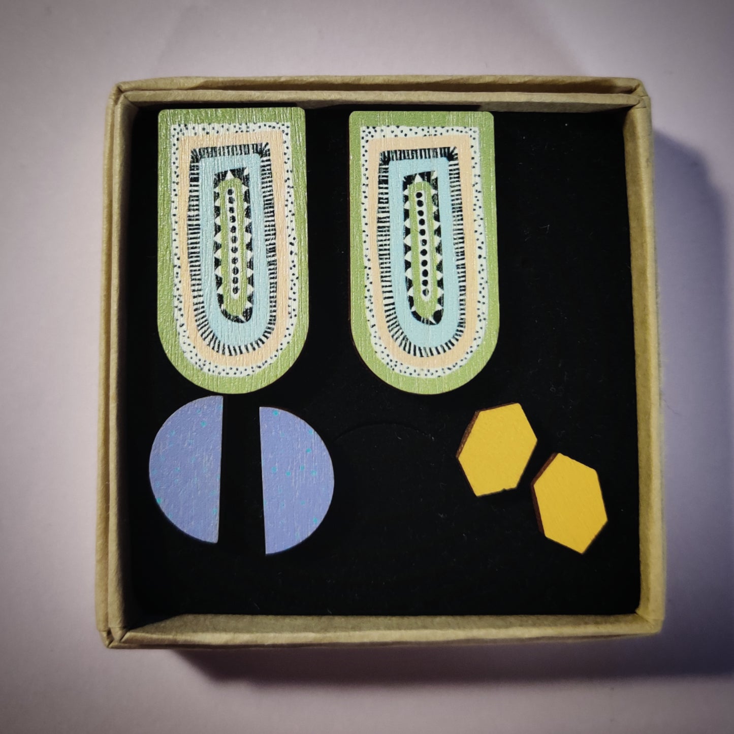 Mystery box Örhängen