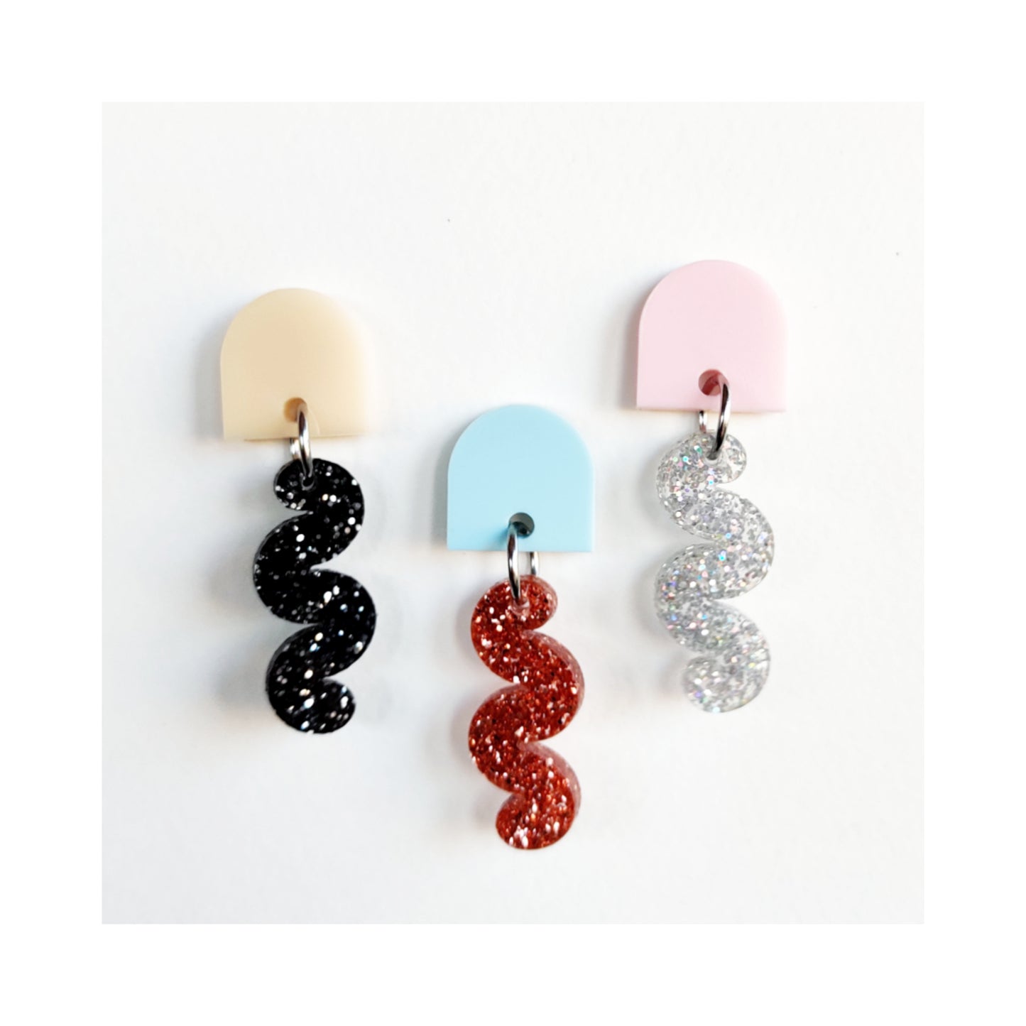 Limited Edition: Hilpeä Earrings