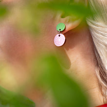 Summer 2023: Aurinko Color Earrings Green/Pink