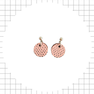 Täplä Earrings Steel pink/black polka dot