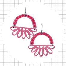 Lilja Earrings Pink/Red