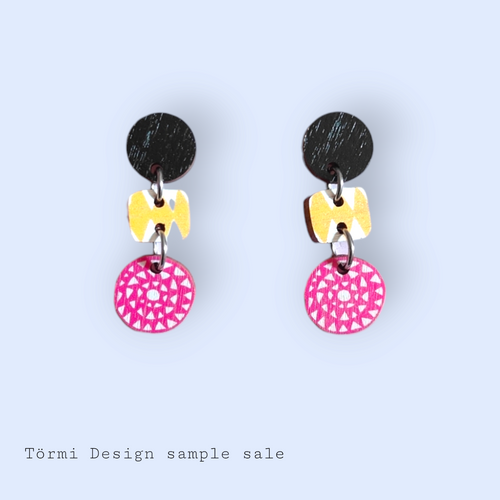 Kaura Mini Earrings Black/Yellow/Aniline