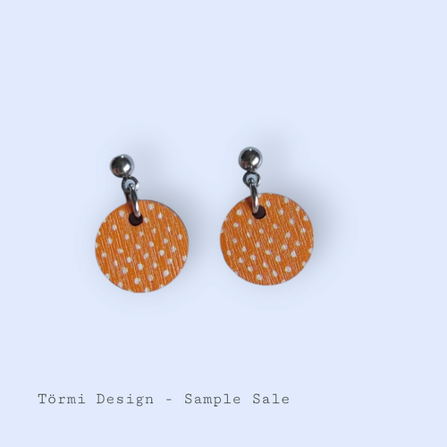 Täplä Earrings Steel orange/white polka dot