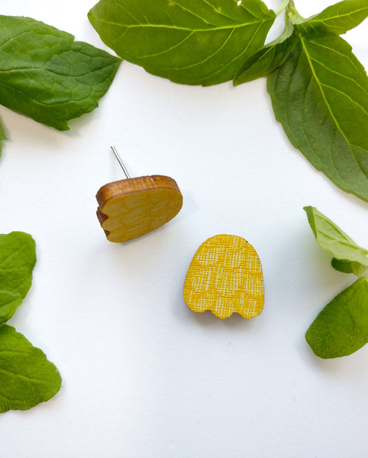 Käpy Mini Earrings Yellow