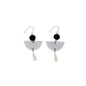 Limited Edition: Sievä Earrings