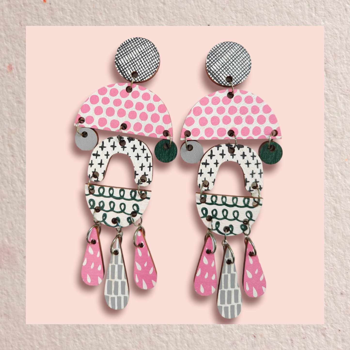 101. Kastesammal Earrings