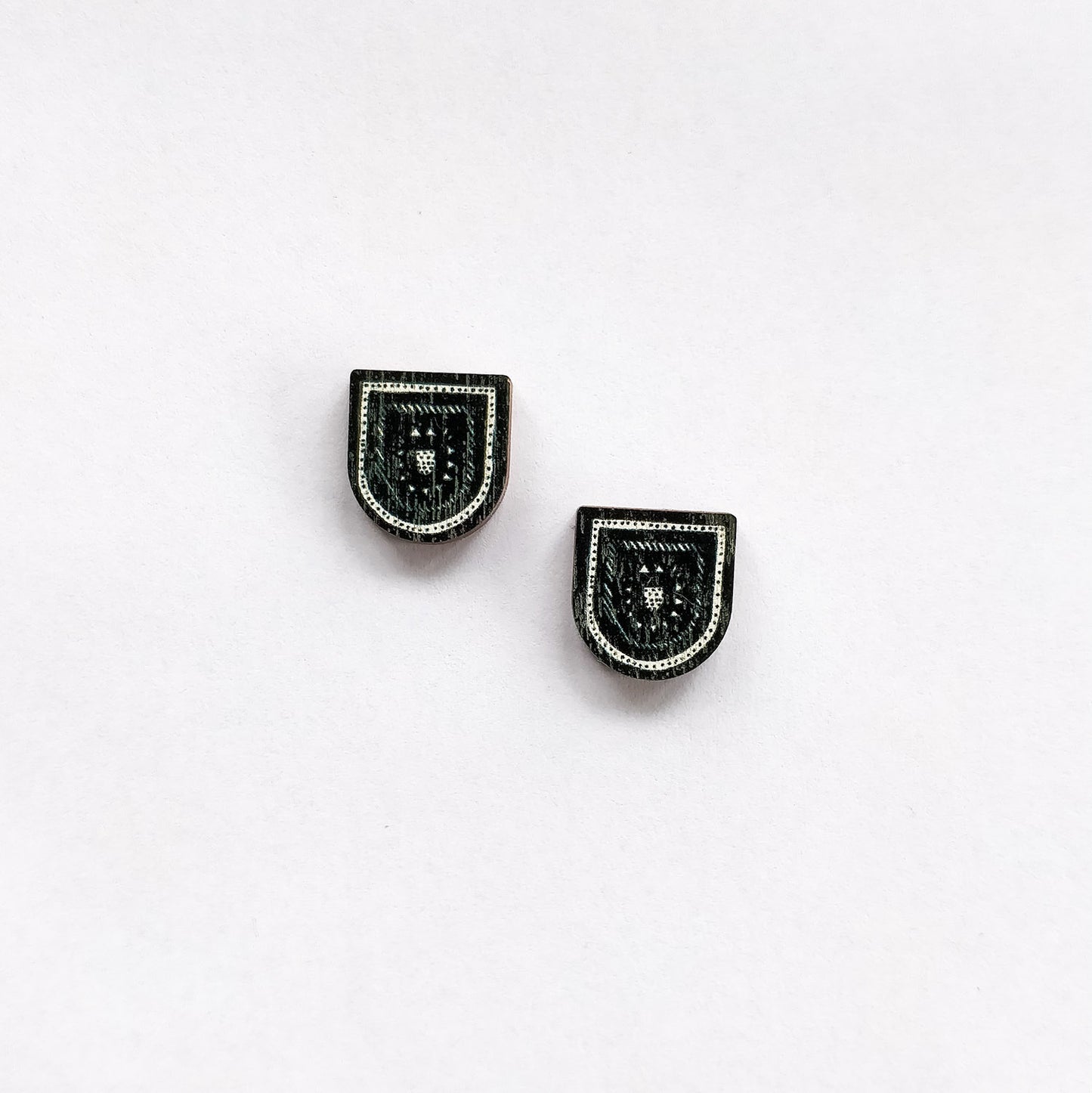 Kolo Mini Earrings