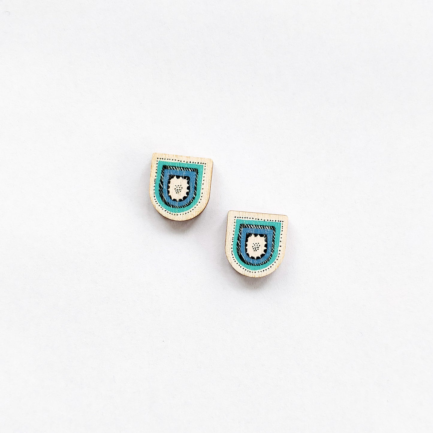 Kolo Mini Earrings