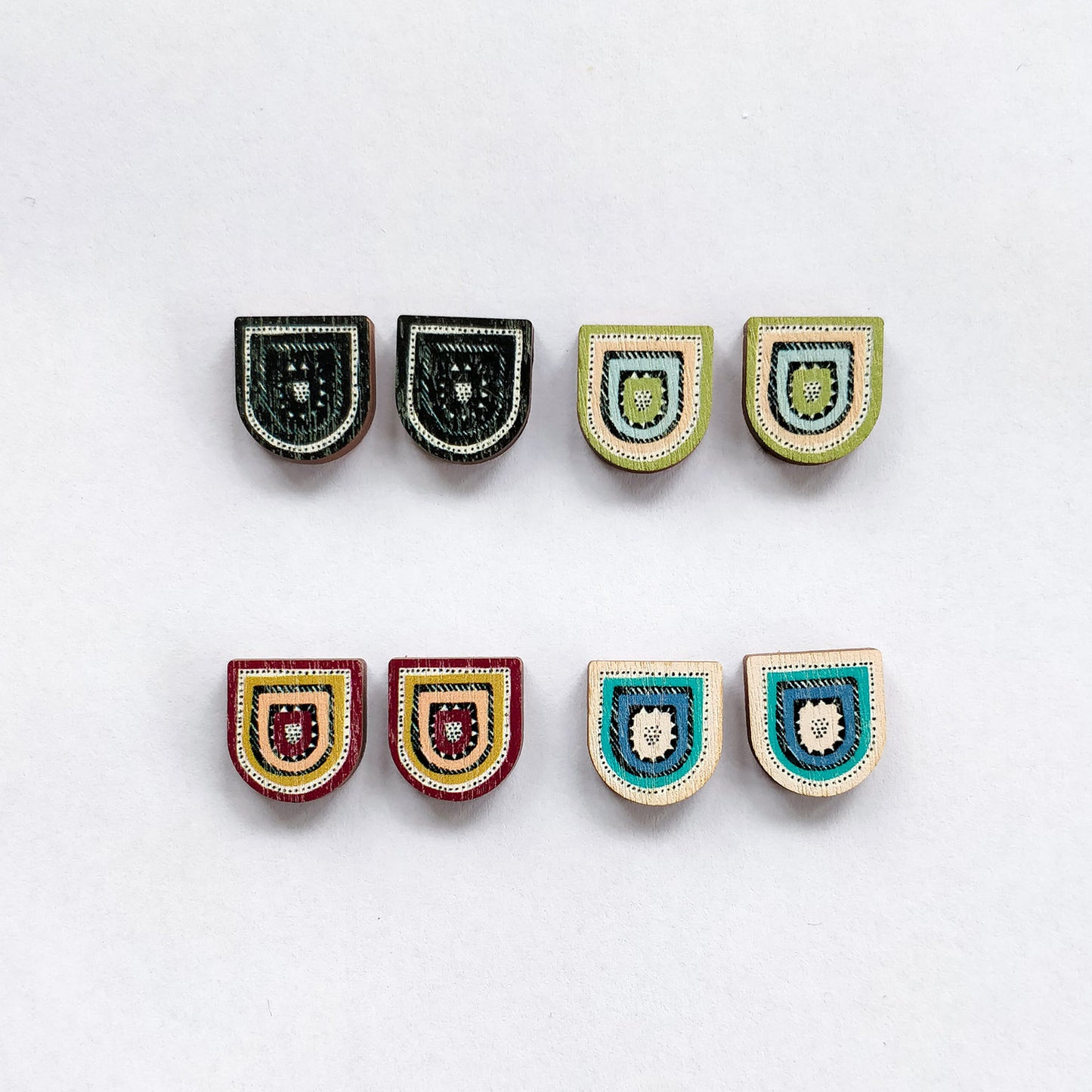 Kolo Mini Earrings
