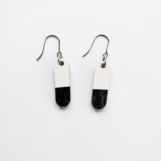 Pastilli Earrings Black