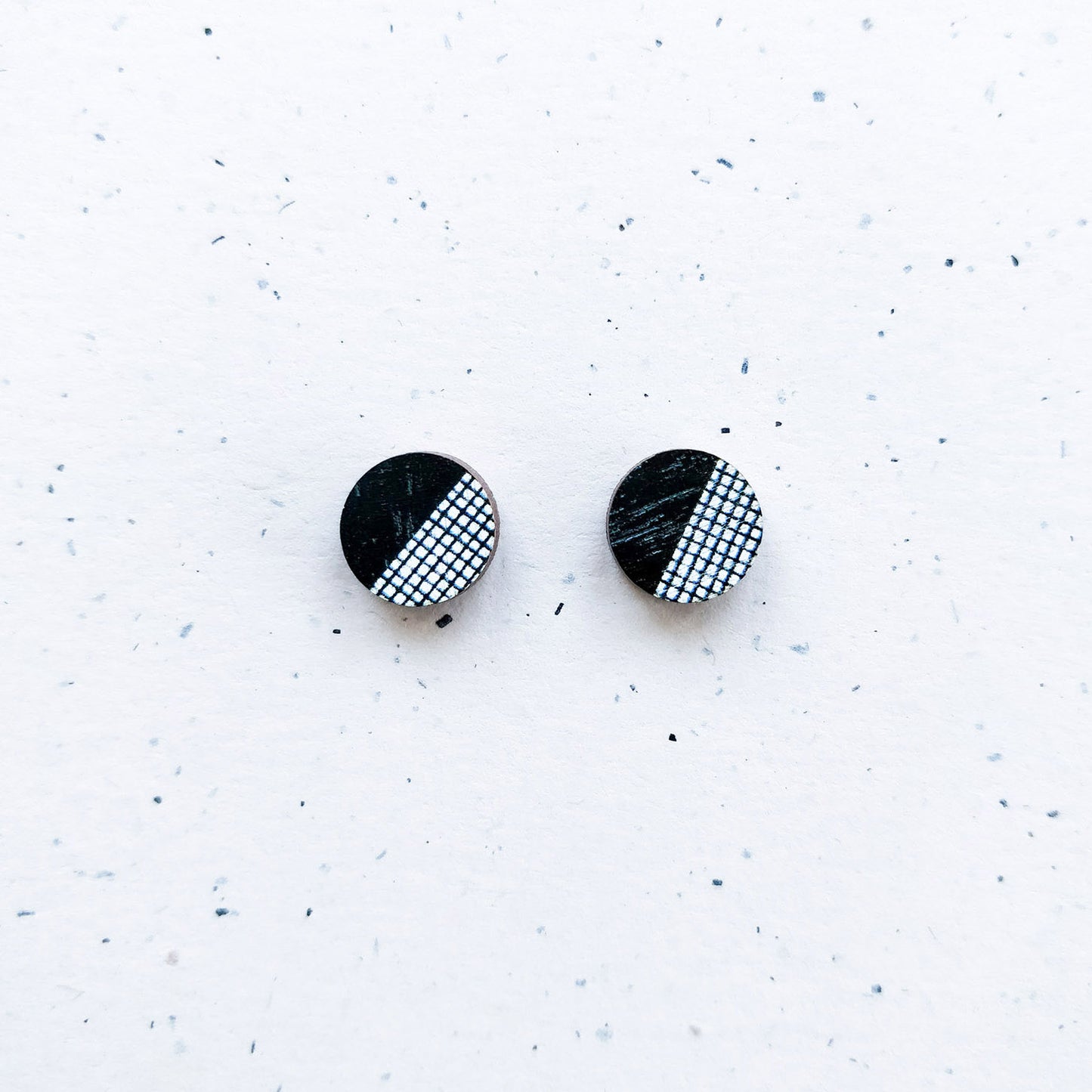 Hento Mini Earrings