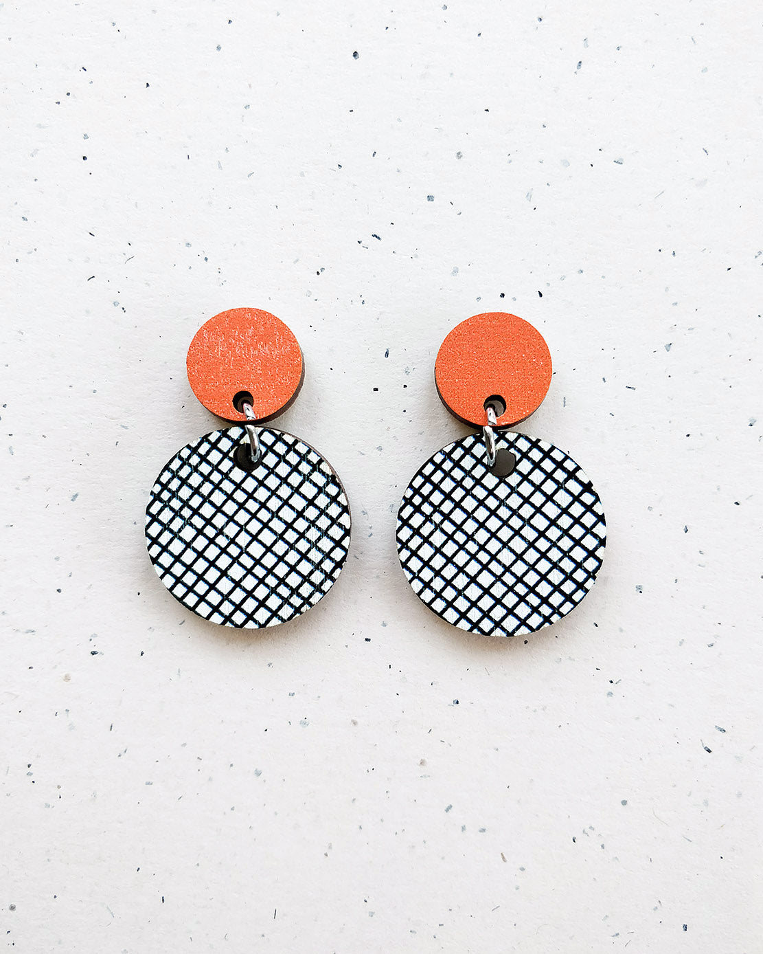 Hento Earrings Red