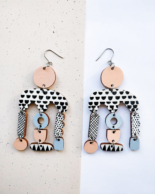 Horisontti Earrings Peach/Light Blue