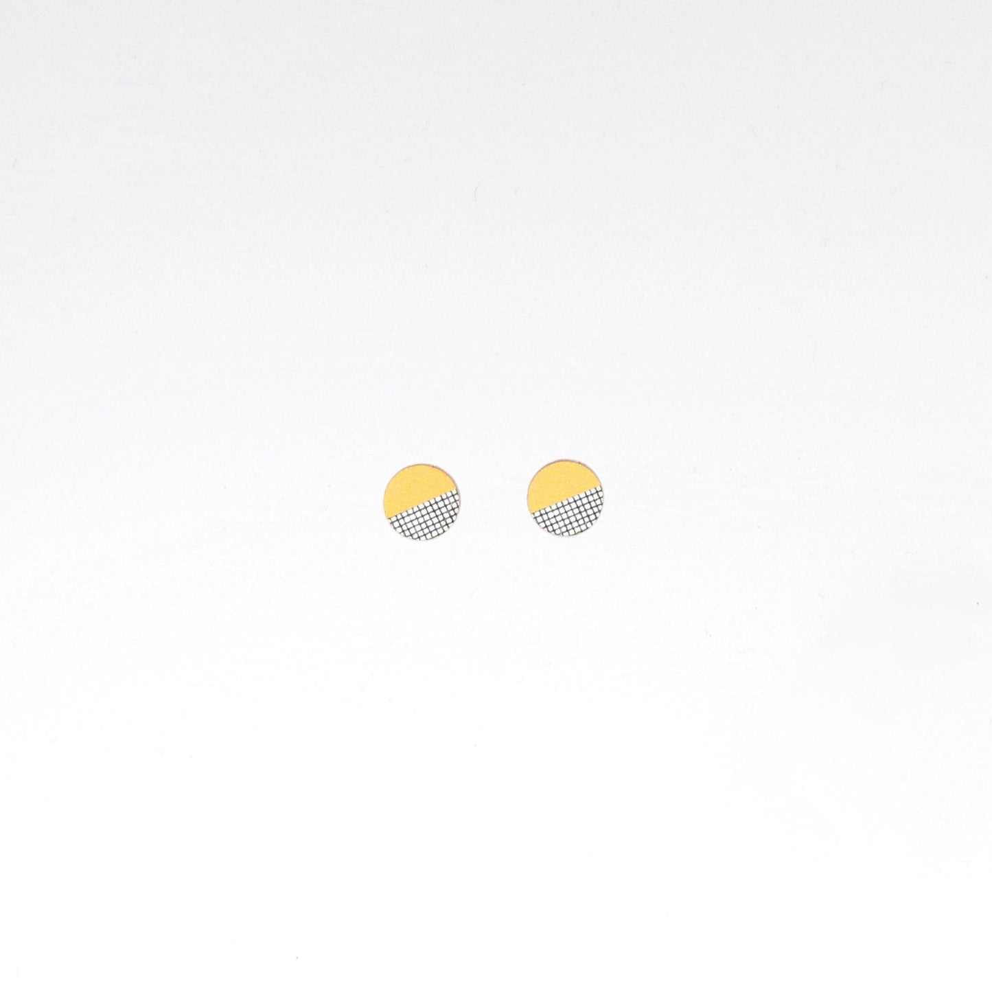 Hento Mini Earrings