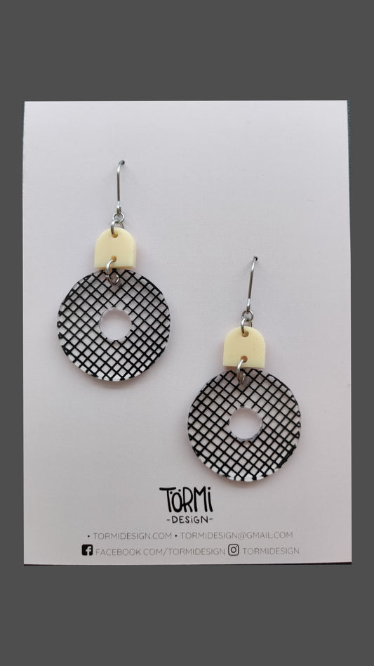 Verkko Earrings Cream