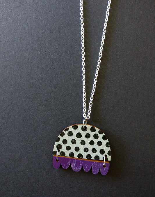 Kissankello Kaulakoru Musta/Purppura