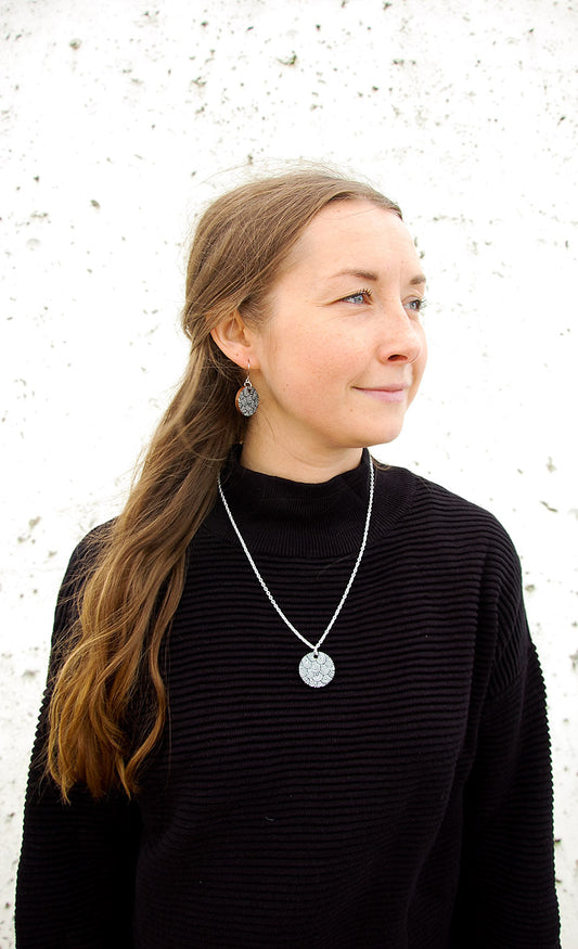 LAINE EARRINGS