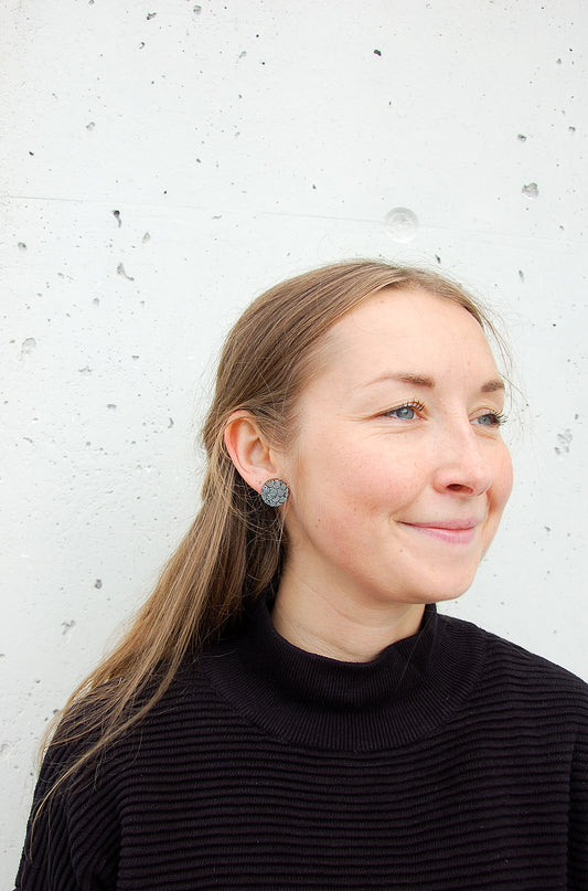 LAINE MINI EARRINGS