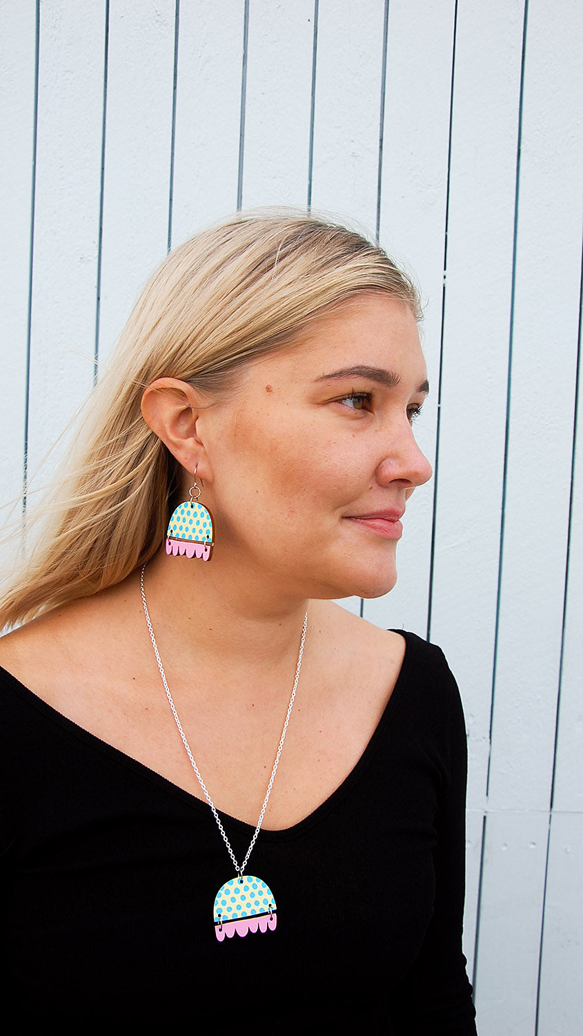 Kissankello Necklace pastel blue/pink
